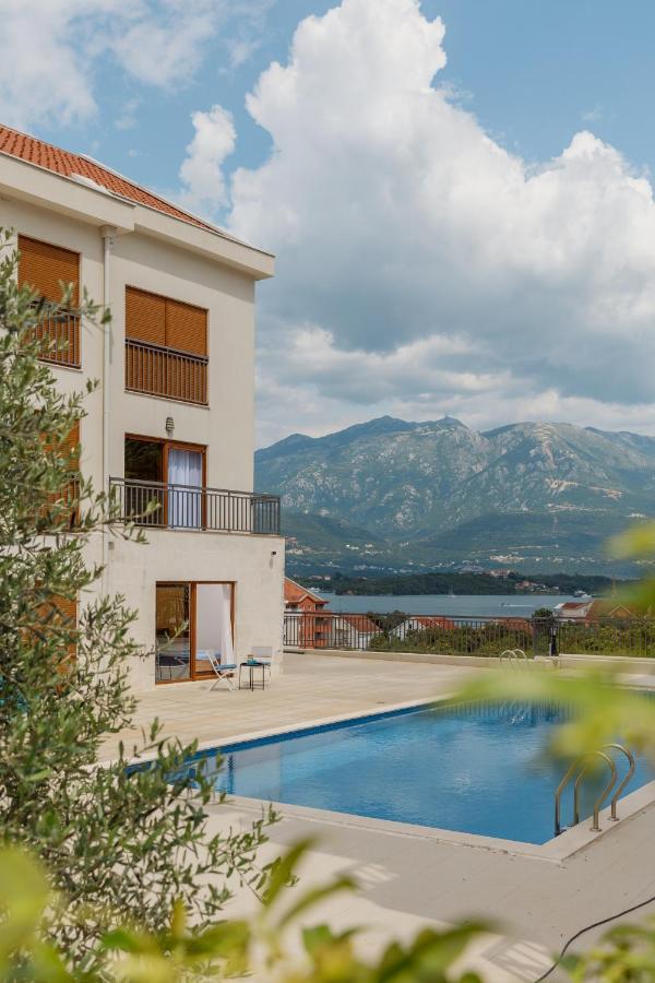 Emerald With Pool, Private And Private Sea View Terrace * Tivat