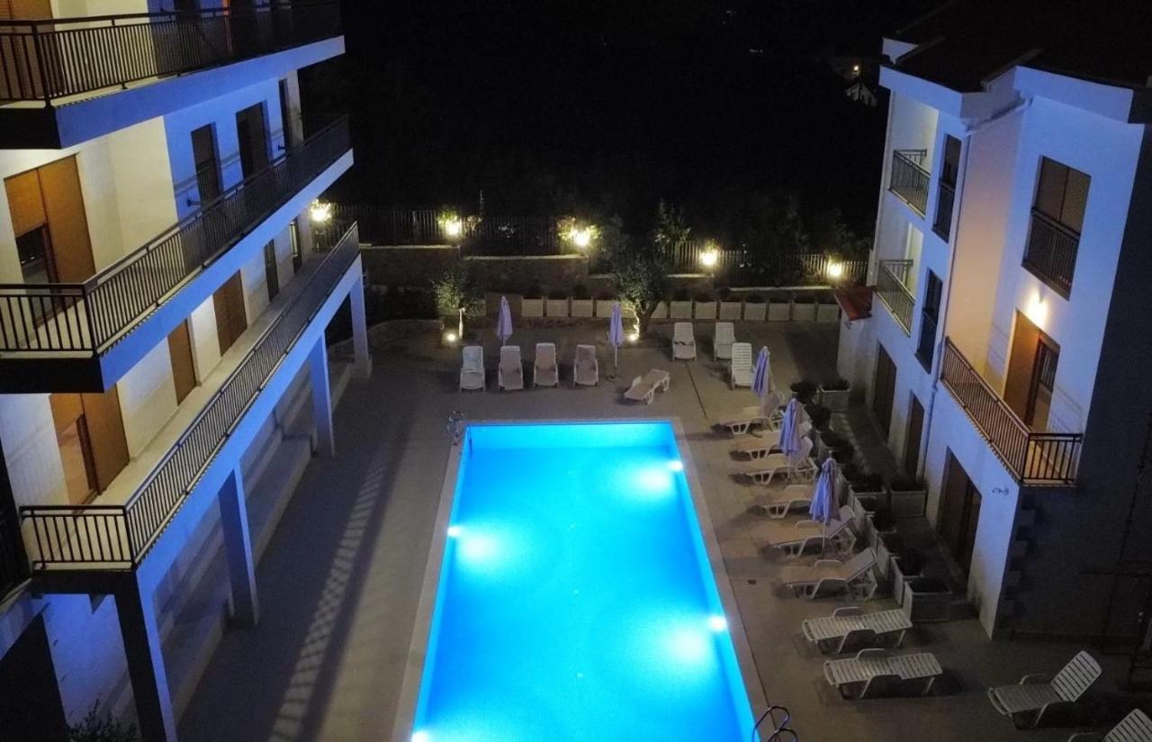 Emerald With Pool, Private And Private Sea View Terrace