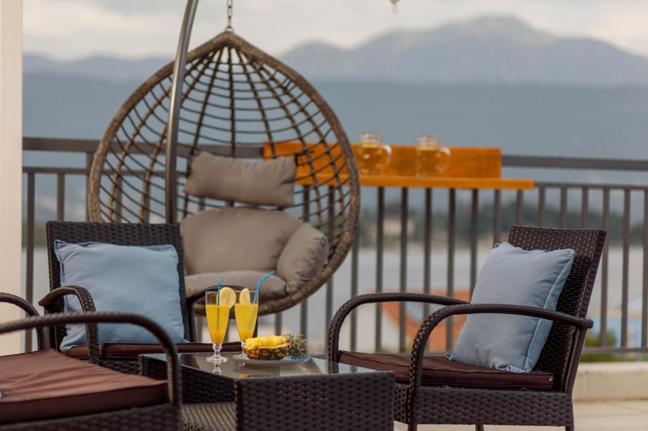 Apartman Emerald With Pool, Private And Private Sea View Terrace *